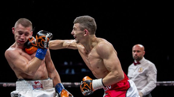 На международном боксерском шоу Tonybet Fight Night пройдут также женские поединки и бой за пояс IBA