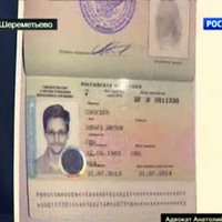 Krievijā Snoudenam atļauts pavadīt gadu