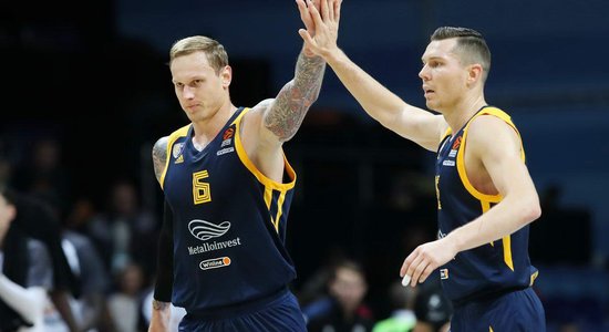 Latvijas basketbola izlasei palīgā steigs Timma un Bertāns