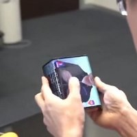 ВИДЕО: Xiaomi показала впечатляющий прототип смартфона с гибким дисплеем