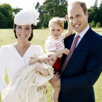 Publiskoti unikāli britu karaliskās ģimenes foto