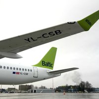 'airBaltic' saņem otro CS300 lidaparātu