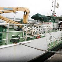 Daugavā grimst VVD patruļkuģis; kaitējums videi nav nodarīts