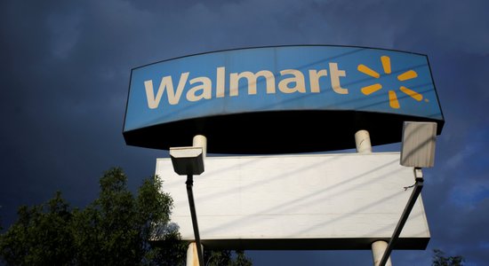 Lielveikalos 'Walmart' novāks vardarbīgu spēļu reklāmas, ieročus pārdos