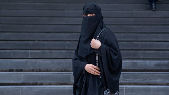 Nikābs niqab musulmaniete