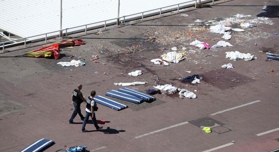 Литовец, ставший очевидцем теракта в Ницце: рядом с нами падали люди
