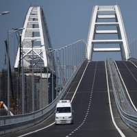 Киев планирует ввести санкции против России из-за Крымского моста