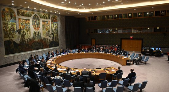 Совбез ООН отклонил резолюцию РФ против оружия в космосе