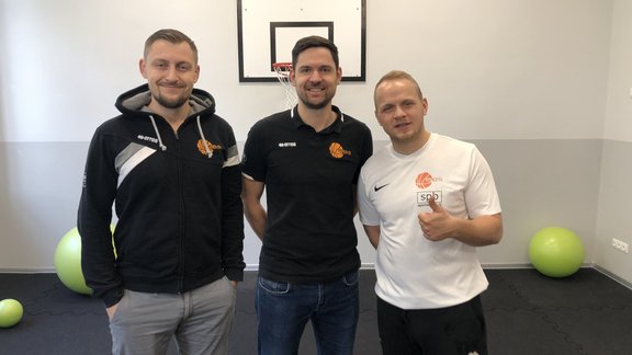 Basketbola skola 'ISBS' plāno izplesties ārpus Latvijas; svarīgi apkarot negodīgo konkurenci