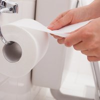 Литовские супермаркеты начали бойкот туалетной бумаги и других продуктов Grite