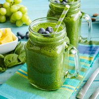 Par zaļu pat vēl zaļāks: 5 veselīgi vegānie graudaugu kokteiļi superātrām brokastīm