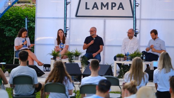 LAMPA 2022: Diskusija "Mediju darbība kara apstākļos – ko sabiedrība no tiem gaida un ko (ne)saņem?" - 6