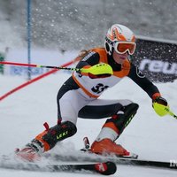 Daugulim un Gasūnai uzvaras FIS kalnu slēpošanas sacensībās Latvijā