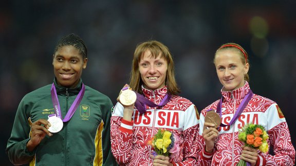 Caster Semenya, Mariya Savinova, Ekaterina Poistogova