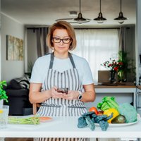 Домашняя техника: можно ли расположить духовку рядом с холодильником, а "сушилку" над стиральной машиной?