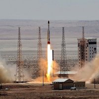 Irāna paziņo, ka raķešu programmu turpinās par spīti Rietumu spiedienam