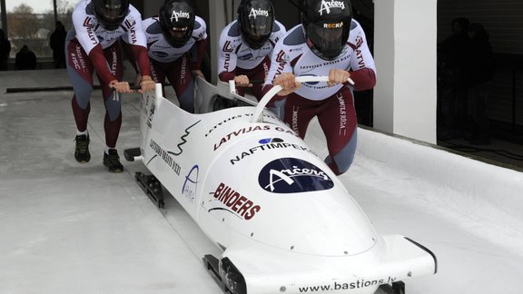 Bobslejisti pirms jaunās sezonas