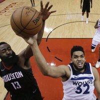 'Rockets' iesoļo NBA izslēgšanas spēļu otrajā kārtā