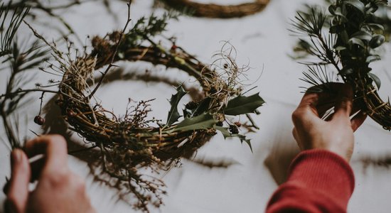 Neierastas adventes vainagu idejas gan aizņemtajiem, gan centīgajiem