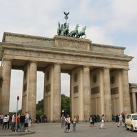 Berlīne un Minhene pieteiktas 'Euro 2020' spēļu rīkošanai