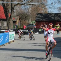 'Alpha Baltic/Unitymarathons.com' riteņbraucēji triumfē sacensībās Igaunijā