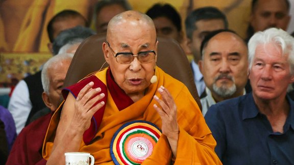 Dalailama svin apaļu jubileju