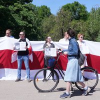 Foto: Rīgā noticis pikets Baltkrievijas politieslodzīto atbalstam