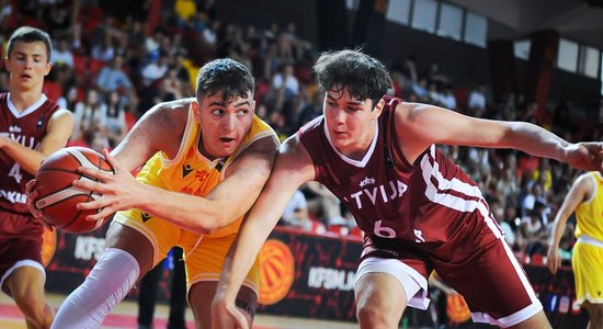 Latvijas U-16 basketbolisti Eiropas čempionātu noslēgs ar maču par devīto vietu