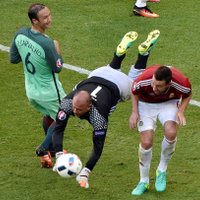 ВИДЕО: Как знаменитый вратарь венгров развлекался в матче с Португалией