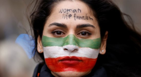 Премию Сахарова присудили Махсе Амини и активистам, борющимся за права женщине в Иране