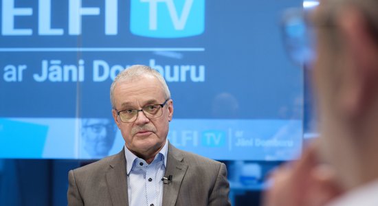 'Delfi TV ar Jāni Domburu' par 'čekas' mantojumu atbild pētnieks — Indulis Zālīte. Pilns sarunas teksts