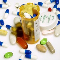 Аптеки обяжут снабжать рецептурные лекарства пояснением