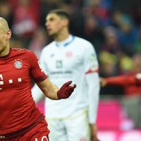 Pieredzējušais Robens apstiprina aiziešanu no 'Bayern'