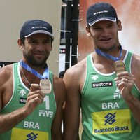 Olimpiskais medaļnieks pludmales volejbolā Araužu: gandrīz nomiru no Covid-19