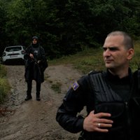 Serbija aizturējusi bruņotus Kosovas policistus; Priština to nosauc par nolaupīšanu