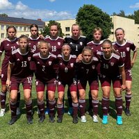 Latvijas U-17 futbolistes Baltijas kausa mačā 'sarauj gabalos' Lietuvu