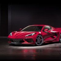 Jaunajam 'Corvette' modelim 500 ZS motors ir novietots auto vidū