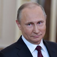 Tās nav manas problēmas: Putins komentē iejaukšanos ASV prezidenta vēlēšanās