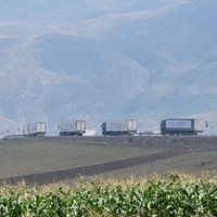 Lačinas koridoru atkal atver humāno kravu piegādēm Kalnu Karabahai