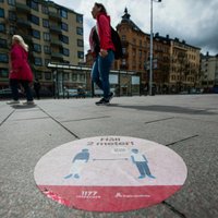 "Бескарантинной" Швеции предрекли экономический спад и рост безработицы