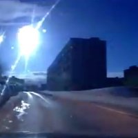 Video: Krievijas debesīs atkal uzplaiksnī meteorīts