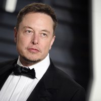 Илон Маск сообщил о сокращении 9% сотрудников Tesla