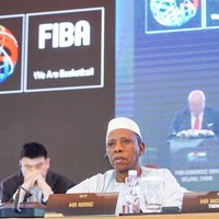 Mali sporta funkcionārs vienbalsīgi ievēlēts par FIBA prezidentu