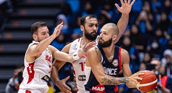 ЧМ по баскетболу: вторая победа Франции и лучшие моменты седьмого игрового дня