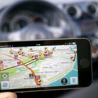 Латвия будет улучшать дороги с помощью Waze