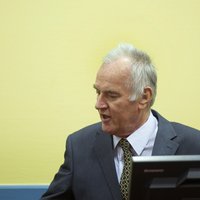 Prokurors: Mladičs Bosnijā veica etnisko tīrīšanu