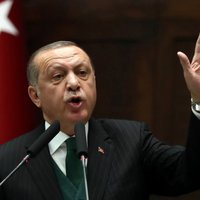 Erdogans licis iesaldēt ASV 'tieslietu un iekšlietu' ministru aktīvus