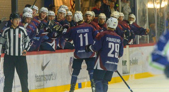'Zemgale/LBTU' un HS 'Rīga' izcīna panākumus OHL spēlēs