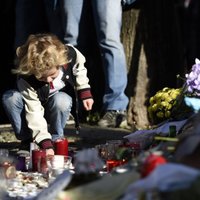 Франция: первый день траура по жертвам нападений (ФОТО)