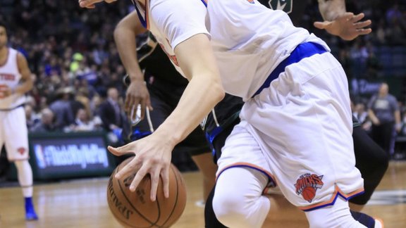 New York Knicks Kristaps Porzingis, Milwaukee Bucks Giannis Antetokounmpo